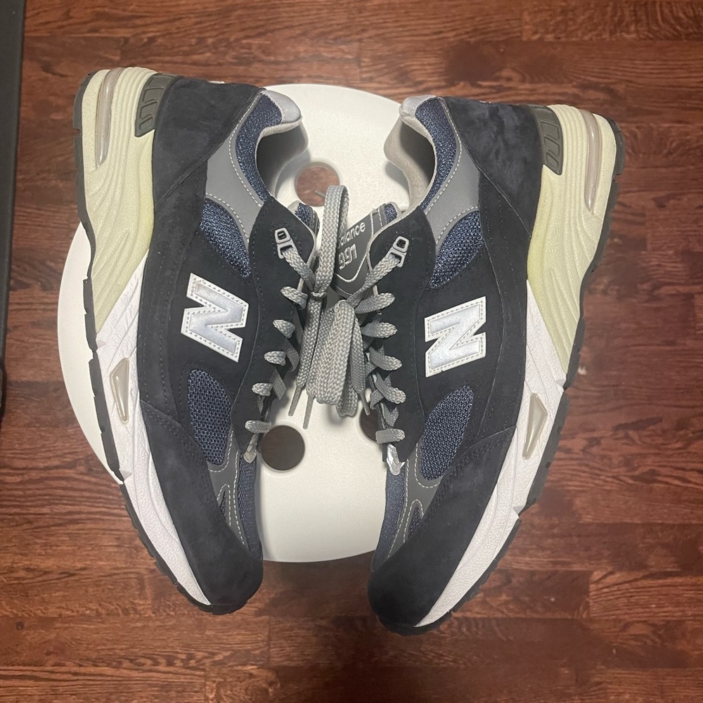 New balance 991